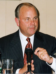 Mack McLarty