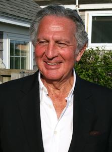 Lester Hyman