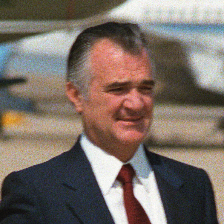 headshot of Miguel de la Madrid Hurtado