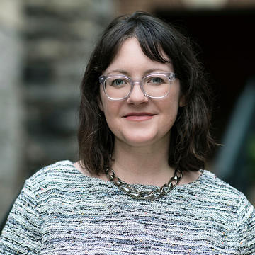 Elizabeth Ellcessor headshot