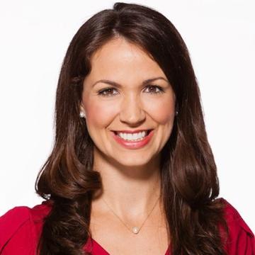 Rebeccah Heinrichs headshot