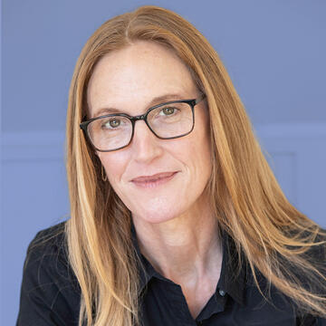 Louisa Terrell headshot
