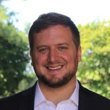 Lincoln Hines headshot